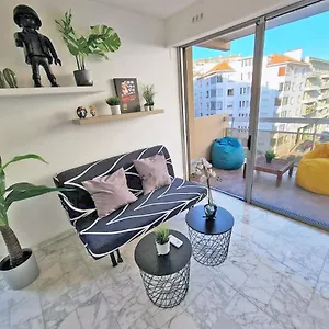 Gregbnb-com - T2 Pleine - Climatise - Balcon - 2 Toulon